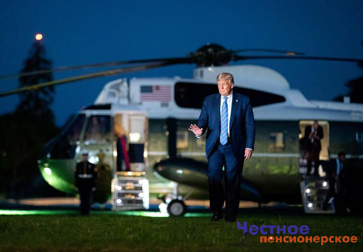 Страны, ведущие дела с Ираном, будут облагаться пошлиной, заявил Трамп, а Медведев посоветовал США «брать» Гренландию