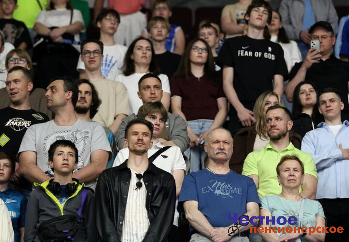 К 2200 году — 4 миллиарда: учёные предлагают сократить население Земли вдвое. Каким образом?