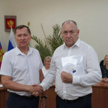 В Краснодарском крае готовятся к выборам. Иван Демченко зарегистрирован кандидатом в Госдуму