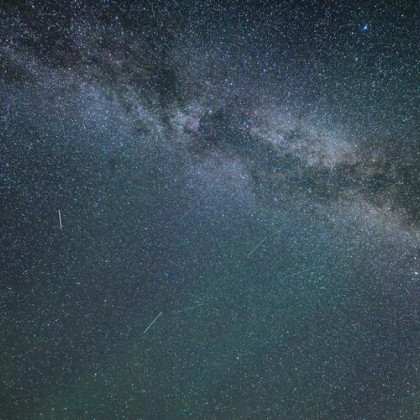 Овнам лучше не принимать важных решений, а Тельцам будет сложно настроиться на работу