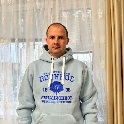 Сегодня выпускник КВВАУЛ Сергей Микаев отправился в первый космический полет