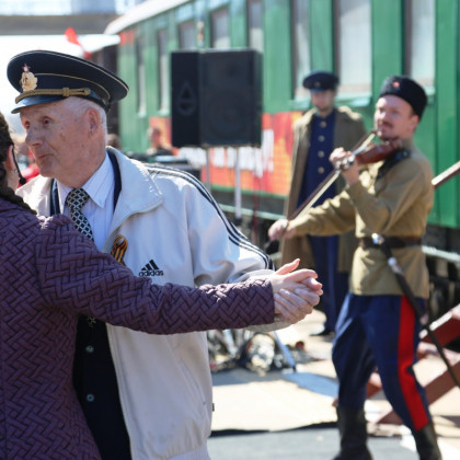 Поезд «Победа» завершил 8-й ретро-тур  по СКЖД. Фоторепортаж