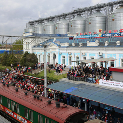 Поезд «Победа» завершил 8-й ретро-тур  по СКЖД. Фоторепортаж