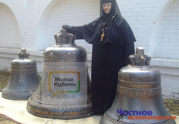 «Чтобы прийти в монастырь, нужно похоронить прежнюю жизнь»: как организована жизнь в обители и чему учат сестёр во «Всецарице» в Краснодаре