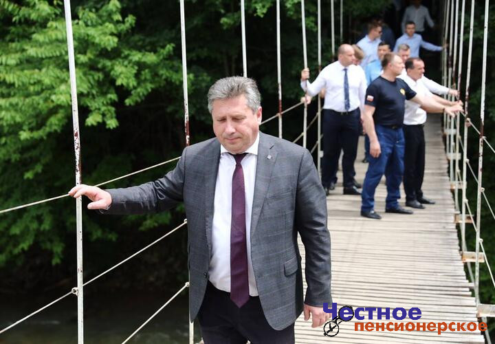 Глава Апшеронского района может лишиться должностного кресла
