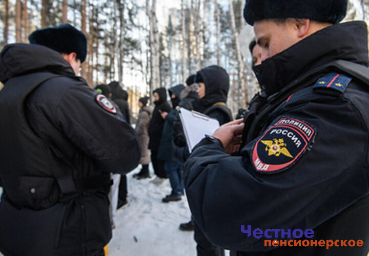 СКР расследует загадочный взрыв, при котором погибли трое, в том числе двое патрульных ДПС