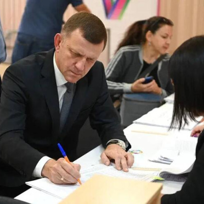 Мэр Краснодара Наумов уже проголосовал по месту жительства