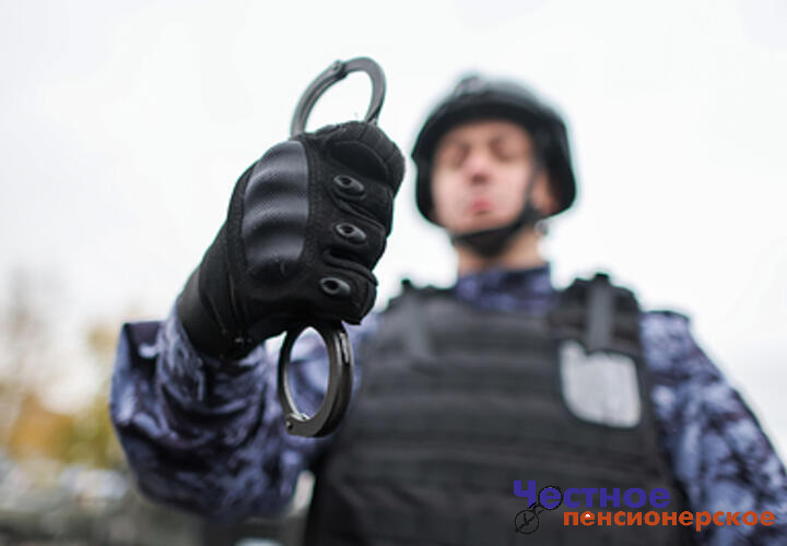 На Кубани и в других российских регионах задержали граждан РФ, которые по заданию спецслужб Украины поджигали автомобили правоохранителей и пытались повредить промышленные объекты