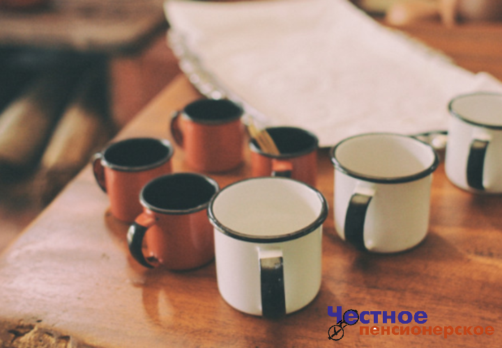 Назван самый коварный напиток для людей старше 60 лет