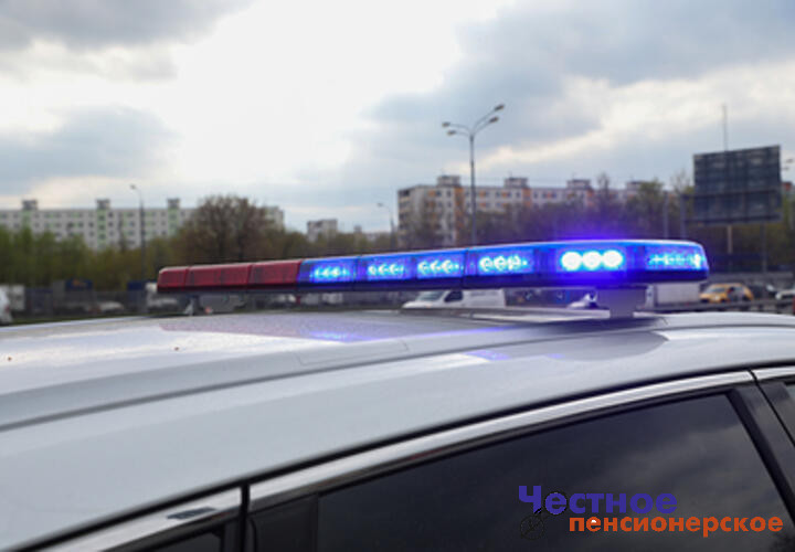 Под колесами грузовика погиб 82-летний пешеход в Сочи