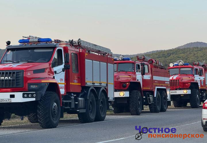 Пожар после падения БПЛА под Геленджиком разросся до 41,5 гектара