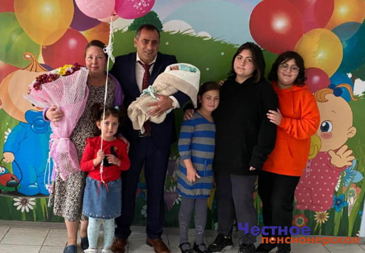 В Анапе многодетная семья с пятью детьми оказалась без крыши над головой из-за одного кредита