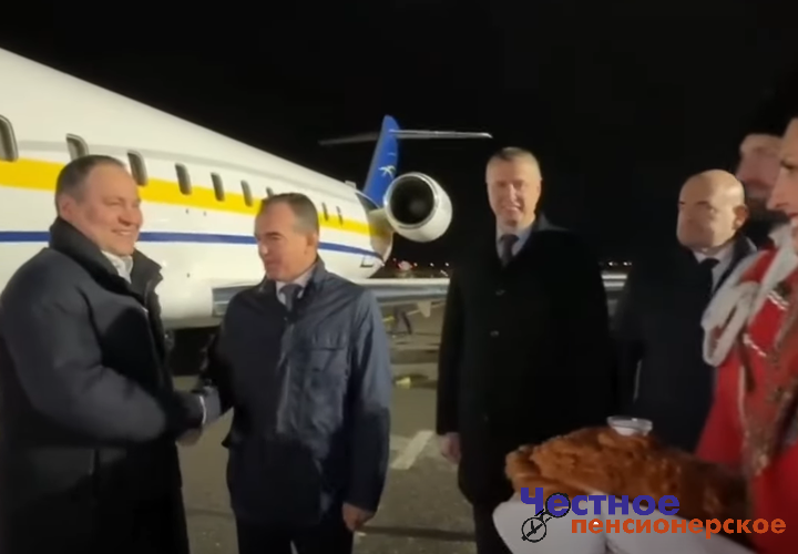 В центре Краснодара изменили движение автобусов из-за высокого гостя
