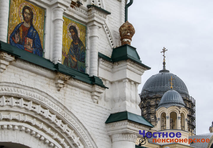 В краснодарский Свято-Екатерининский кафедральный собор прибывает мироточивая икона Божией Матери «Умягчение злых сердец» Бачуринской