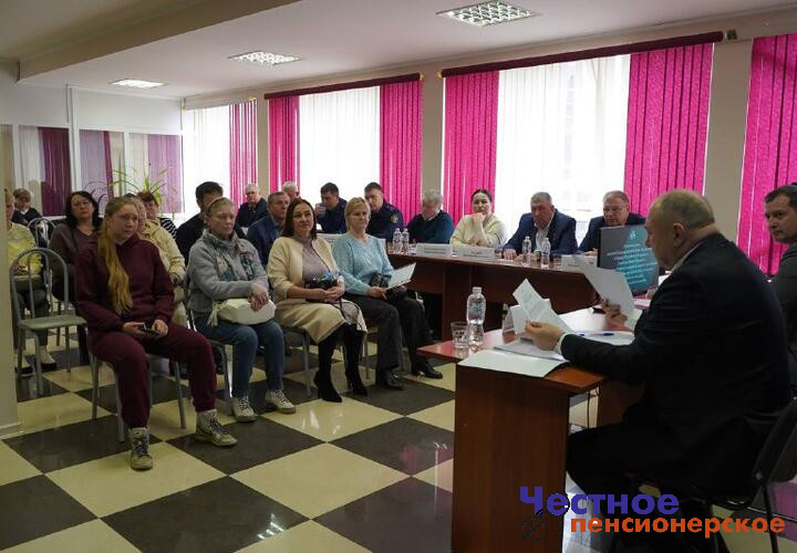 В станице Холмской Краснодарского края жители встревожены строительством нового мусорного полигона