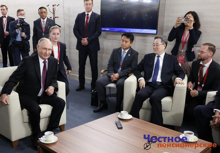 Удивительная разница: Путин обратил внимание на стоимость яблок в России